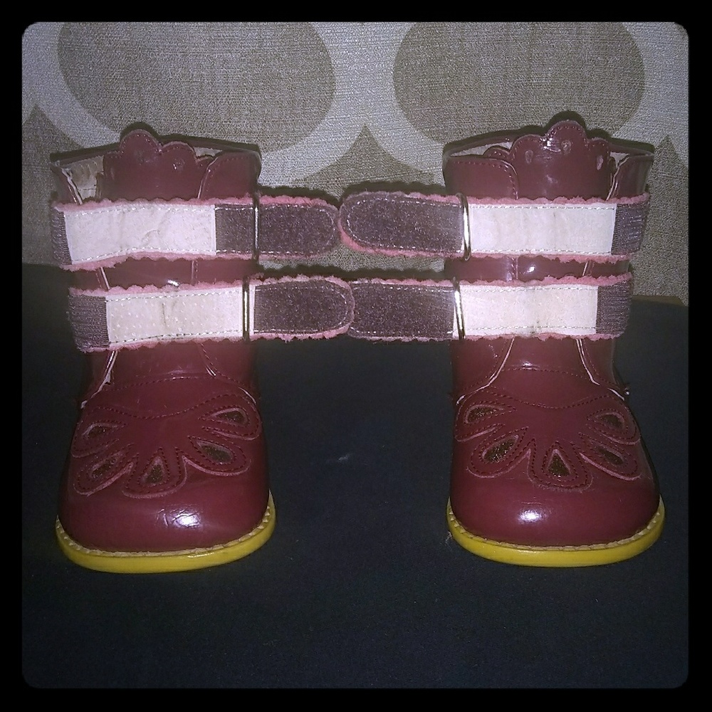 Livie and Luca boots size 6